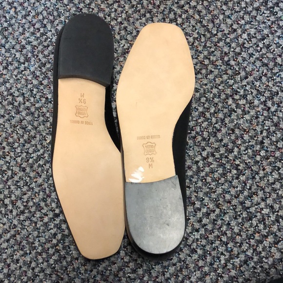 Talbots Black Flats - Picture 2 of 4